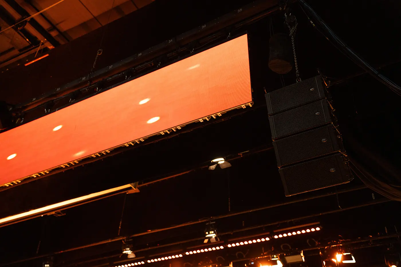 Miniatura: Imagem do evento Coral Fenix - 25 anos do coral - Painel de LED e Caixas acústicas.