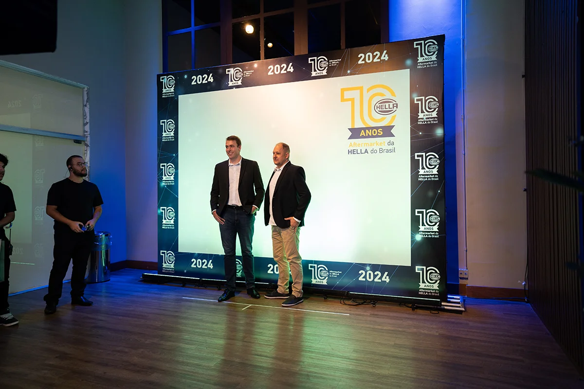 Miniatura: Imagem do evento de 10 anos de Aftermarket da Hella do Brasil - Backdrop de fotos