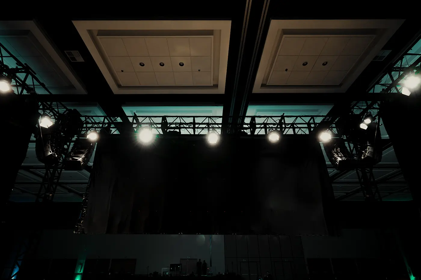 Miniatura: Imagem do evento Seicho-No-Ie - Iluminação de palco